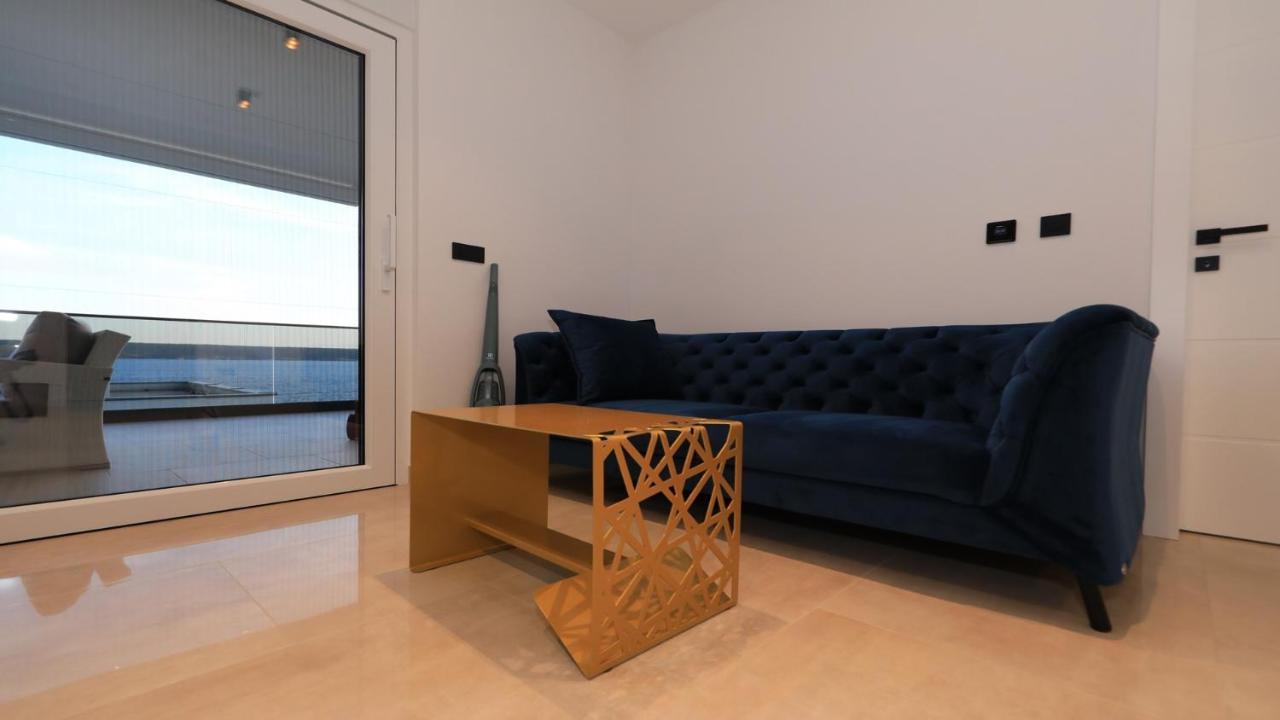 Adastra Apartments Масленица Екстер'єр фото