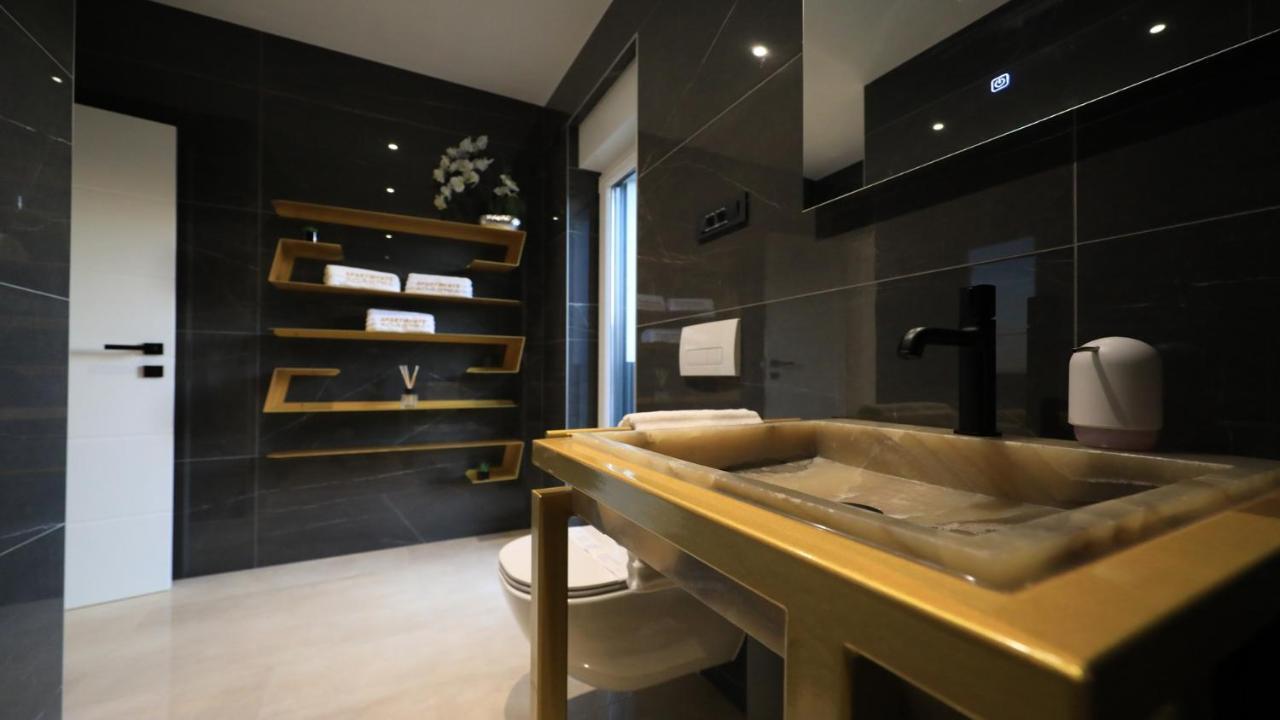 Adastra Apartments Масленица Екстер'єр фото